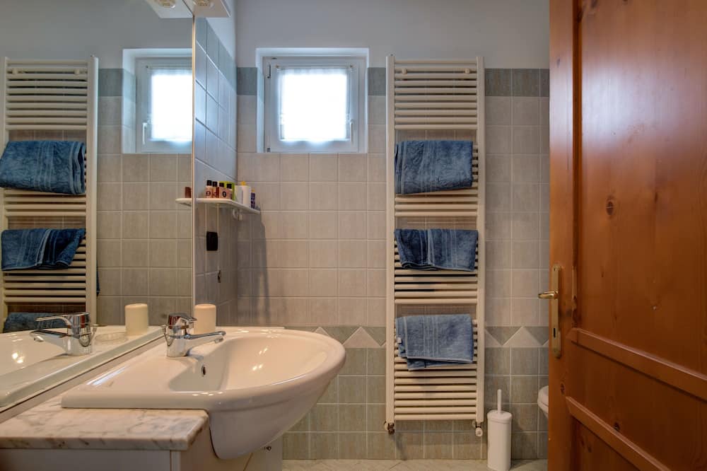 Photo of Bathroom in Dimaro