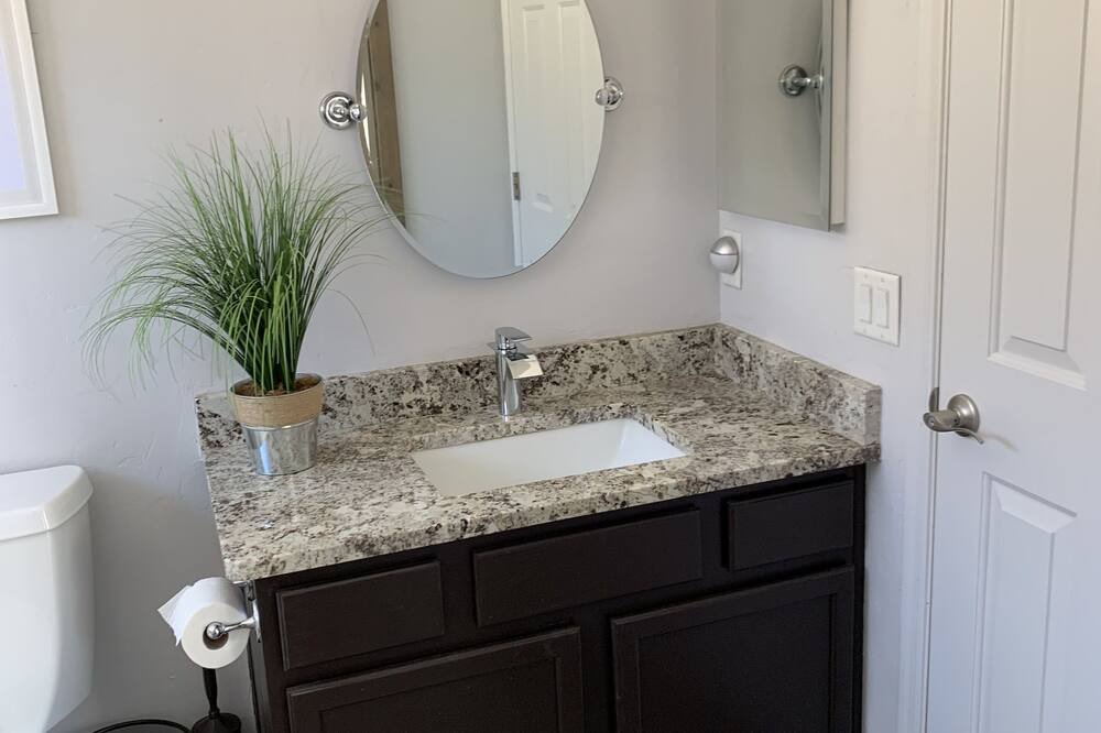 Photo of Bathroom in Continental Ranch