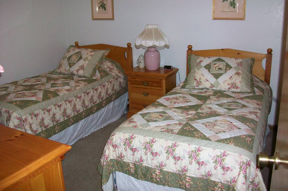 Photo of Bedroom in Pinetop