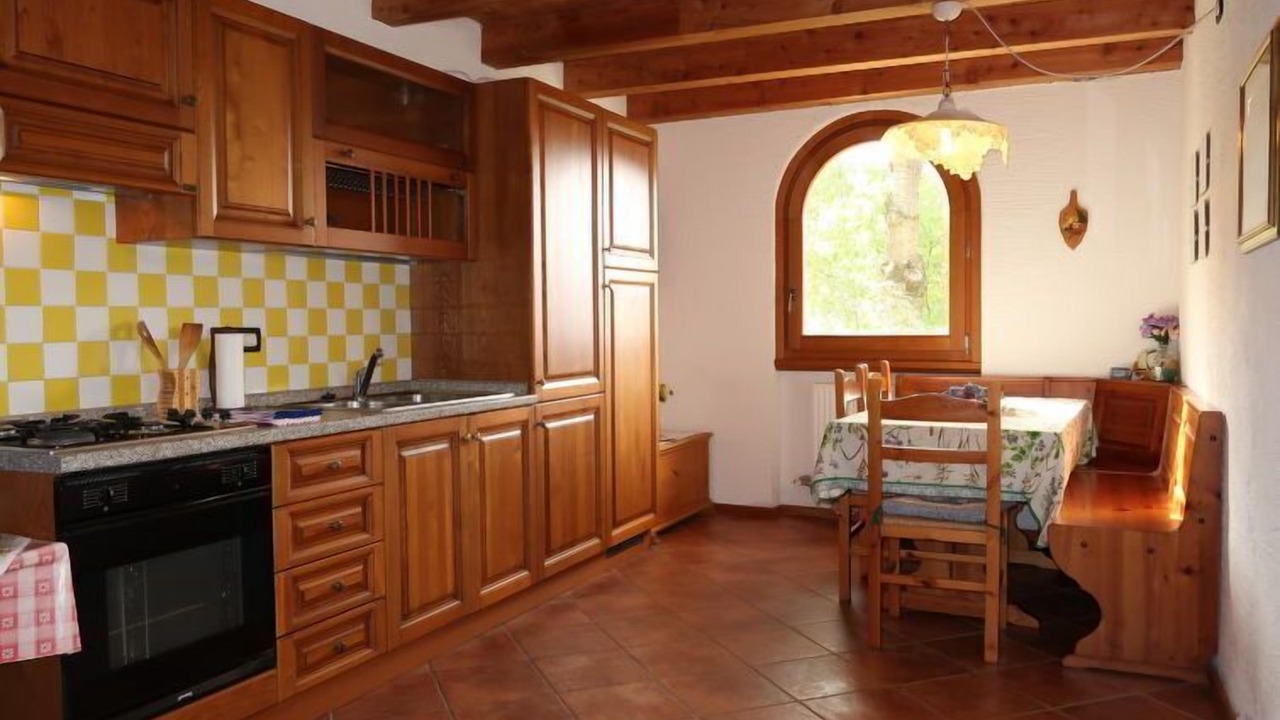Photo of Kitchen in Calceranica al Lago