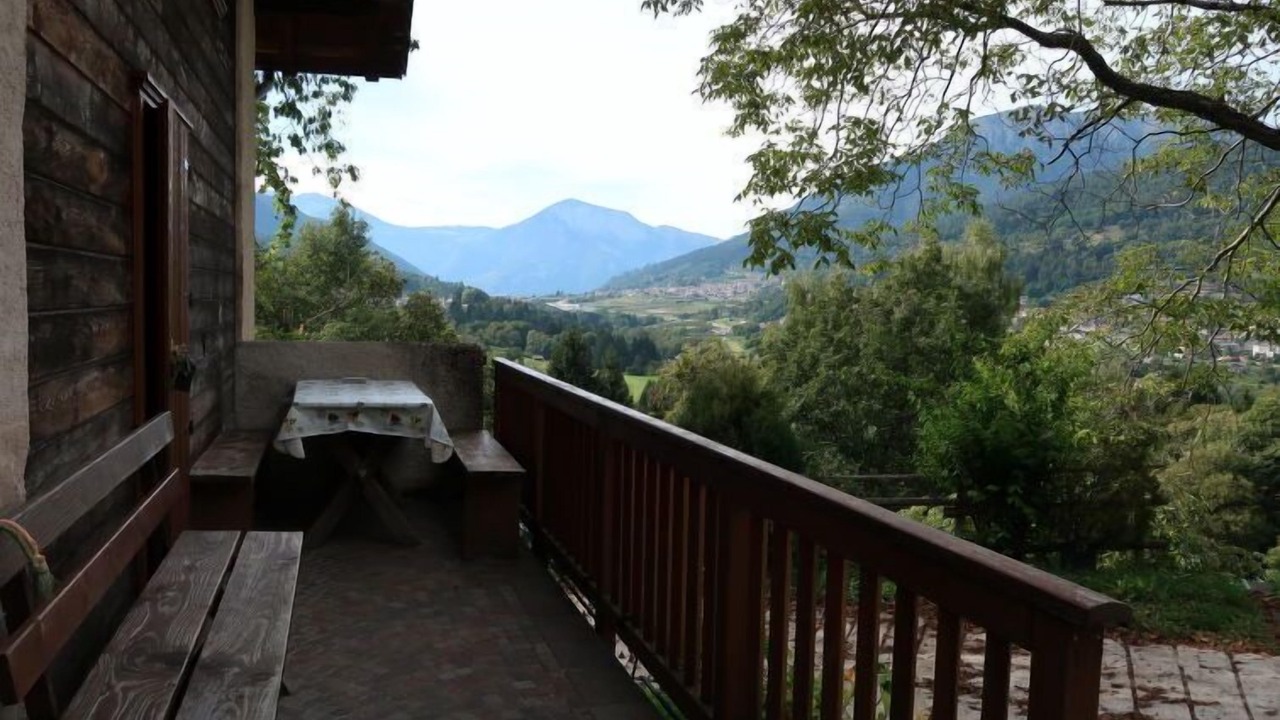Photo of Outdoor in Calceranica al Lago