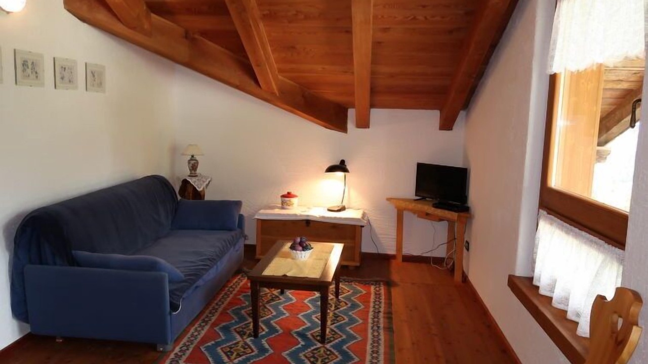 Photo of Livingroom in Calceranica al Lago