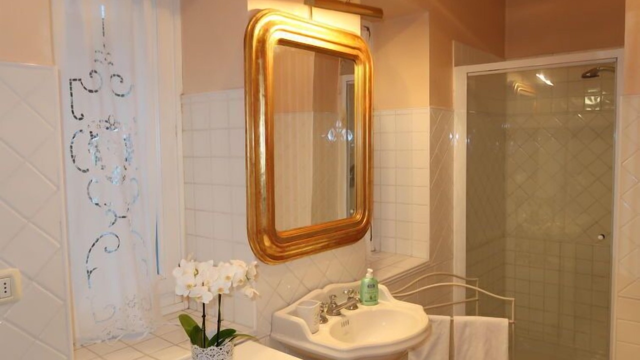 Photo of Bathroom in Susa