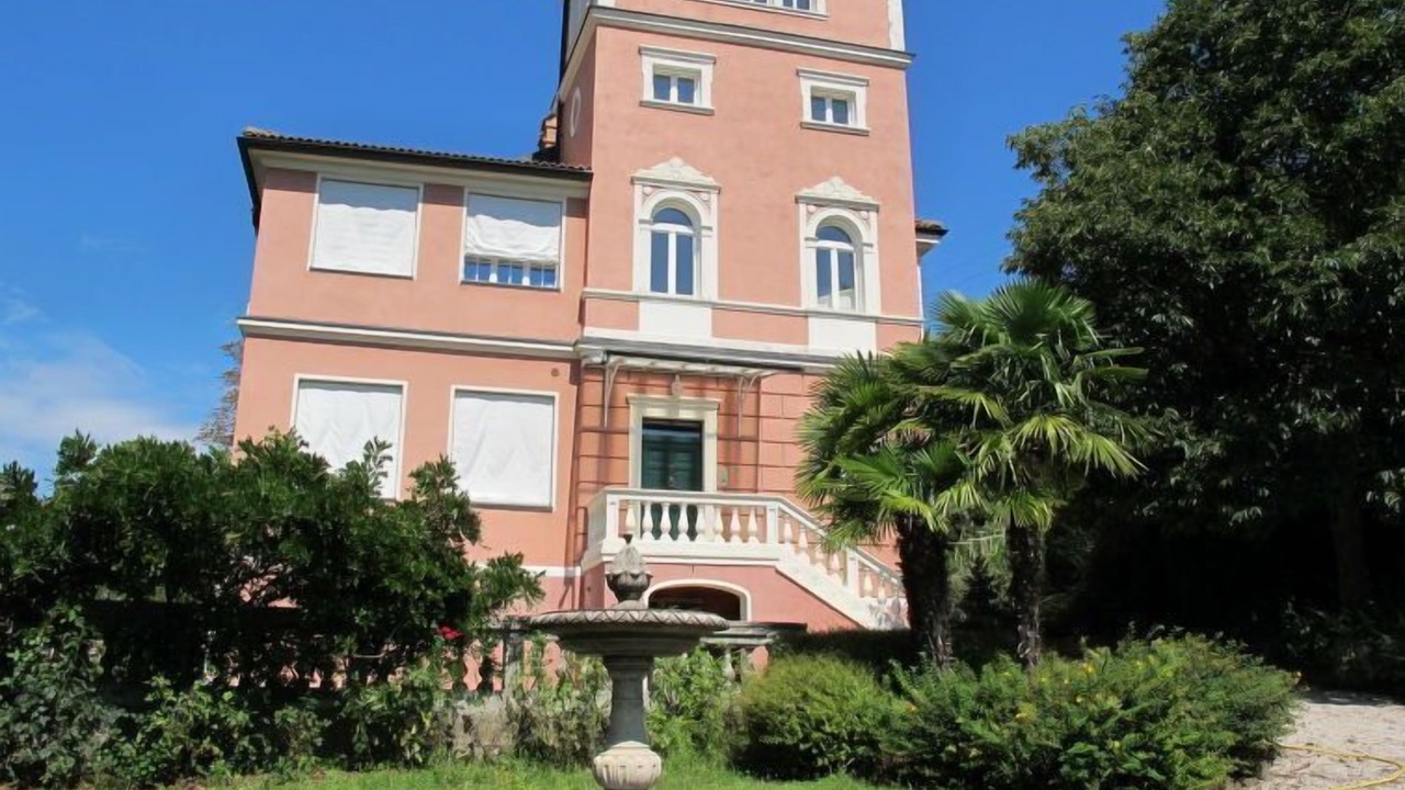 Photo of Outdoor in Susa