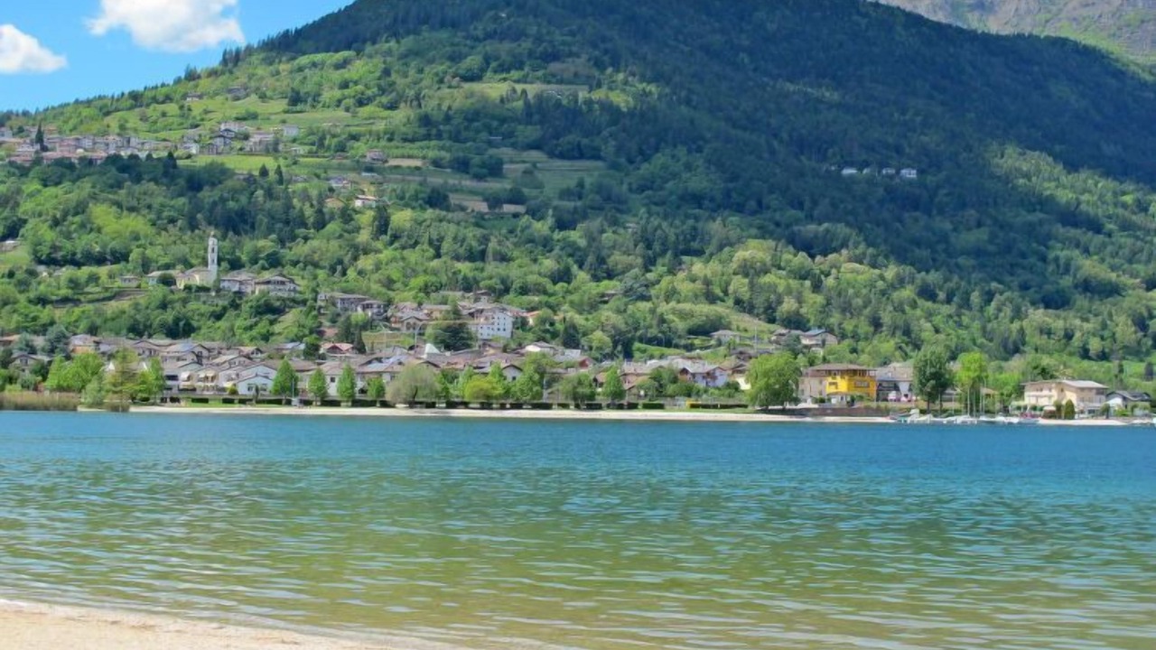 Photo of Others in Calceranica al Lago