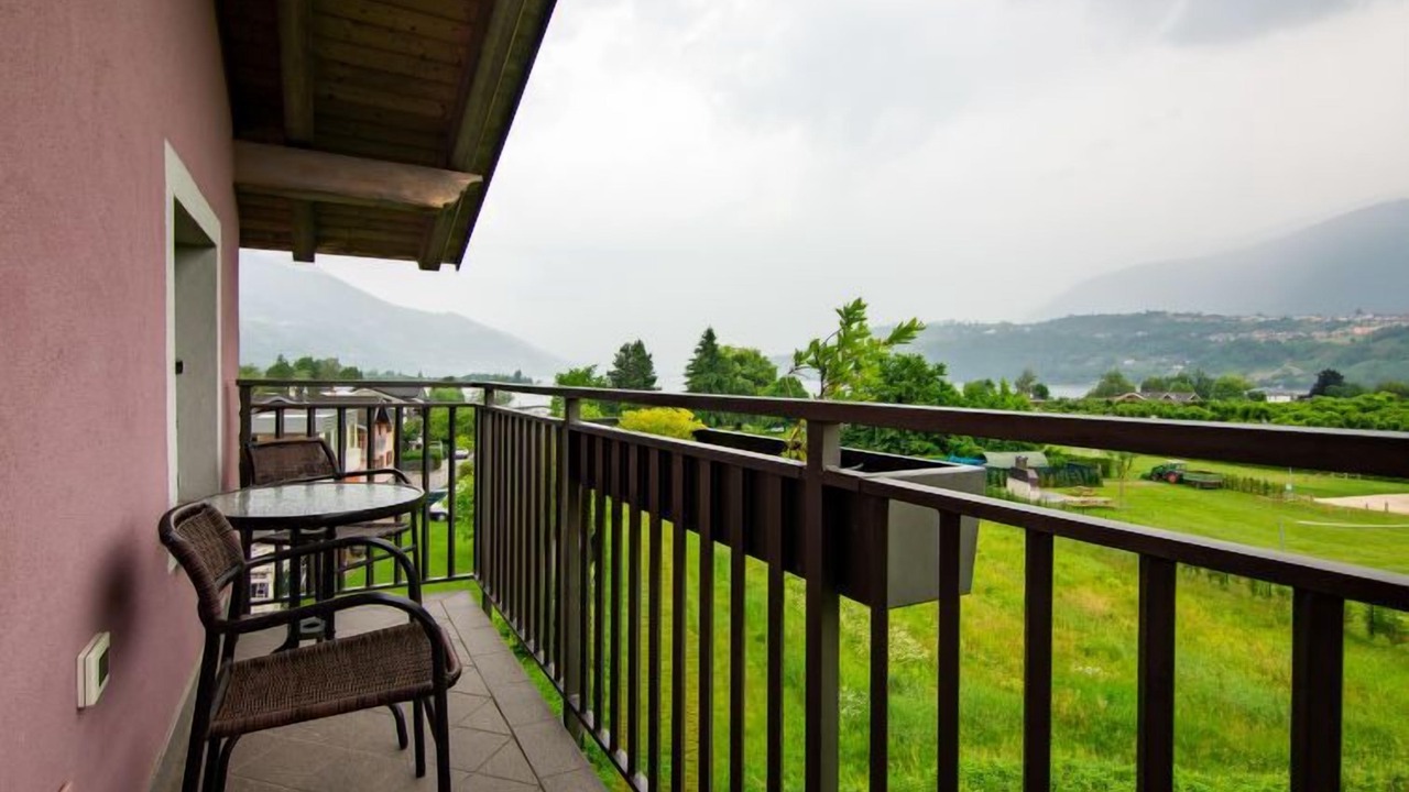 Photo of Outdoor in Calceranica al Lago