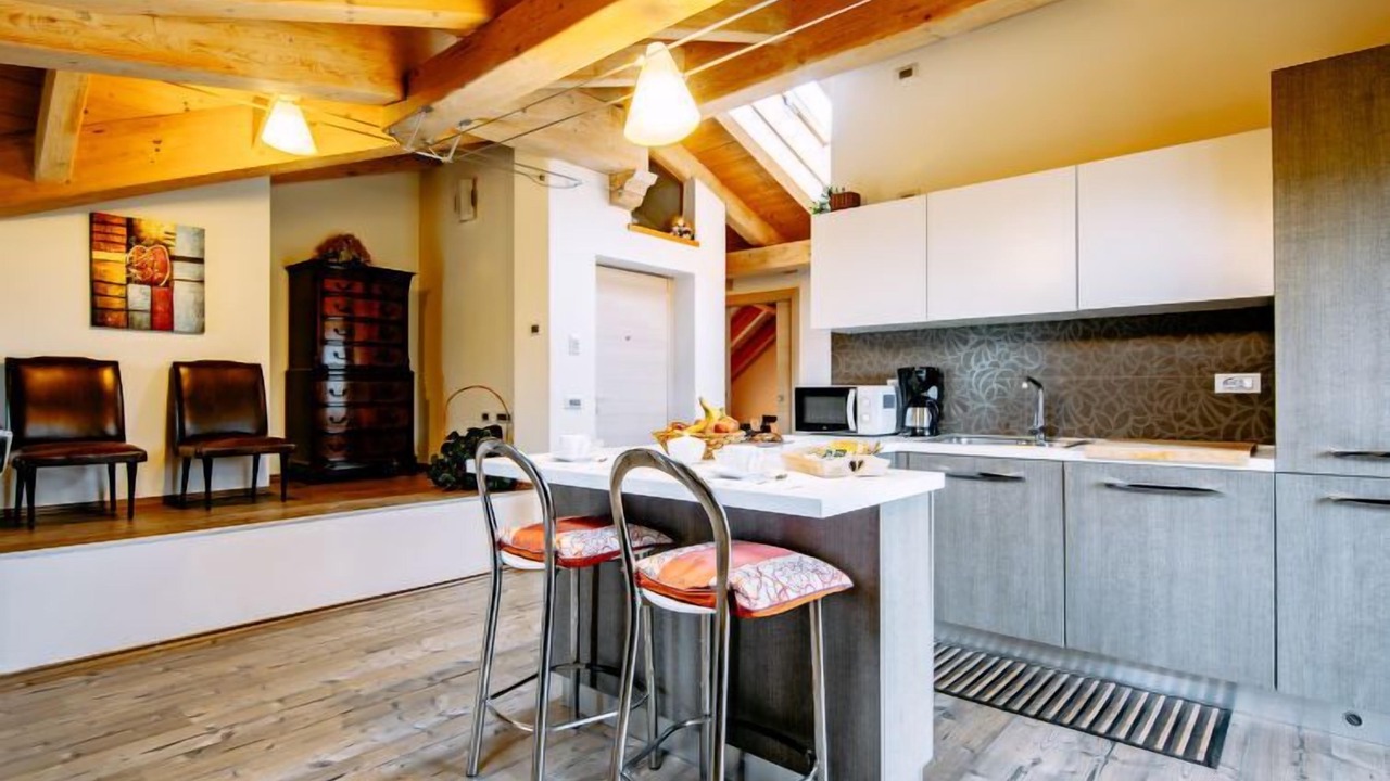 Photo of Kitchen in Calceranica al Lago