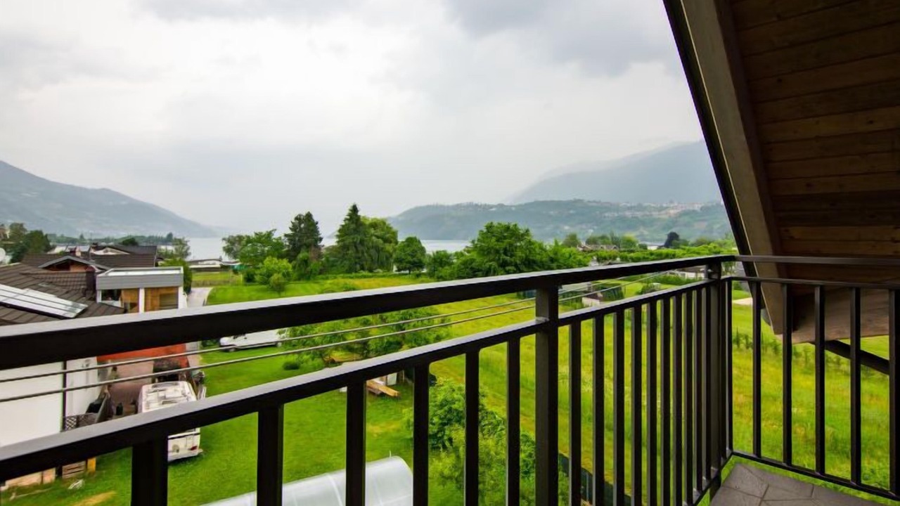 Photo of Outdoor in Calceranica al Lago