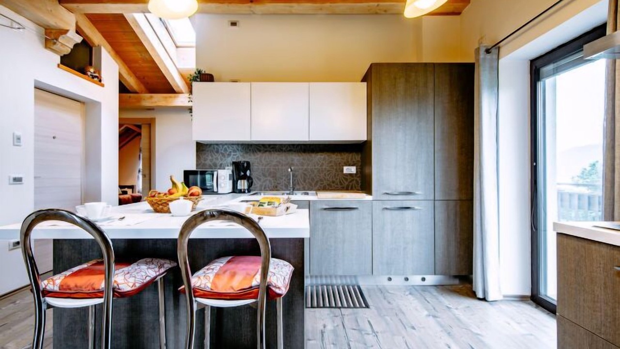 Photo of Kitchen in Calceranica al Lago