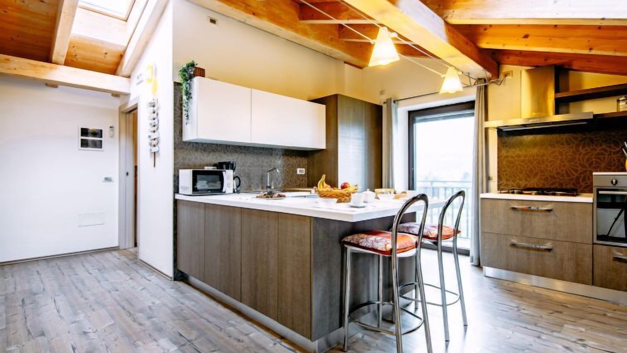 Photo of Kitchen in Calceranica al Lago