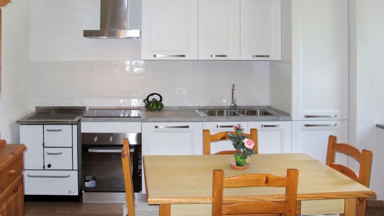 Photo of Kitchen in Calceranica al Lago