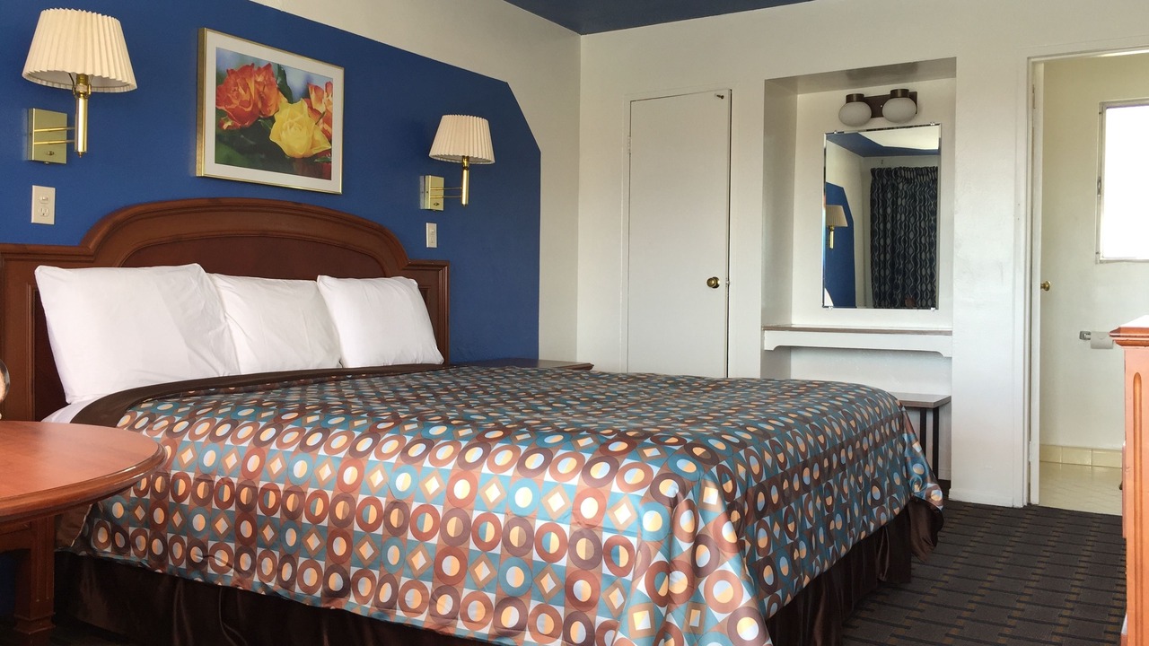Photo of Bedroom in Kingman