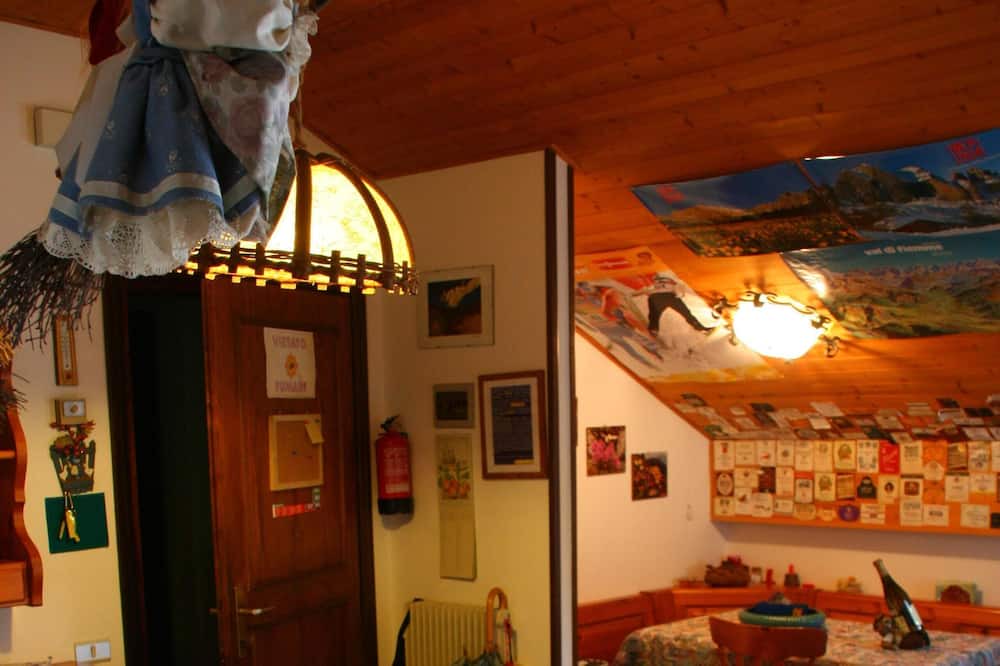 Photo of Livingroom in Dosso Veronza
