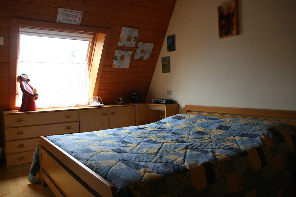 Photo of Bedroom in Dosso Veronza