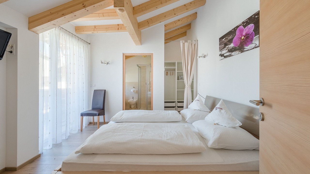 Photo of Bedroom in Tramin