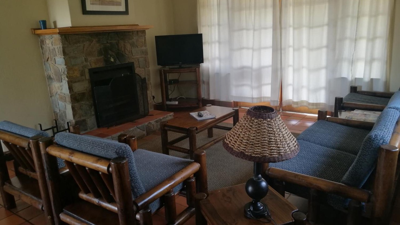 Photo of Livingroom in Cathkin Park