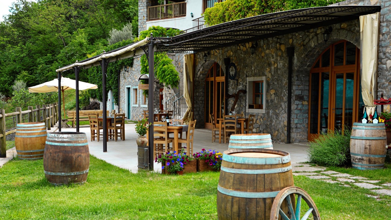 Photo of Outdoor in Isera