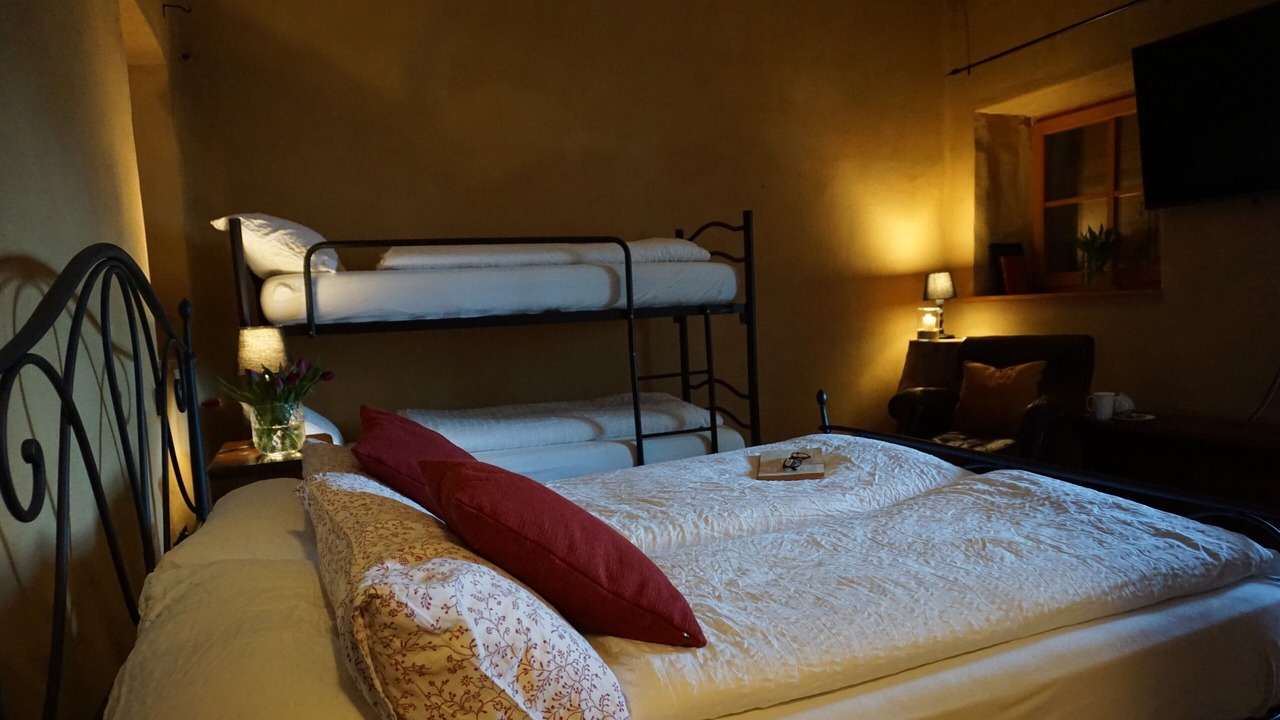 Photo of Bedroom in Isera