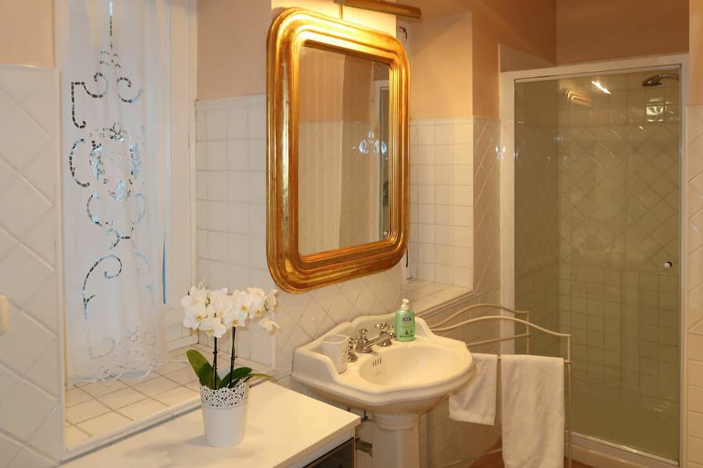 Photo of Bathroom in Susa