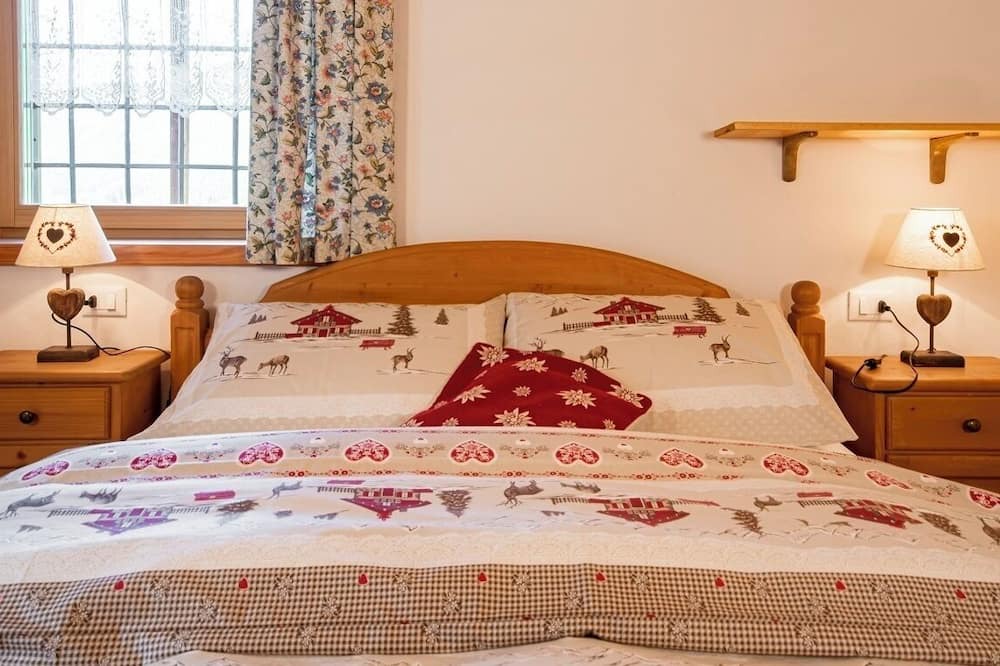 Photo of Bedroom in Palu del Fersina