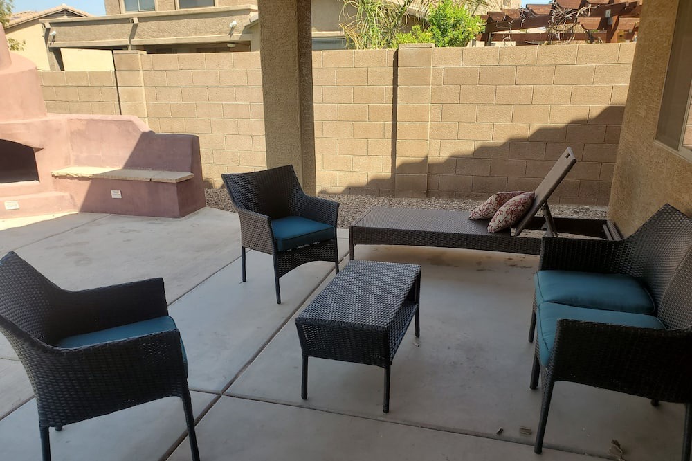 Photo of Patio Balcony in South Mountain