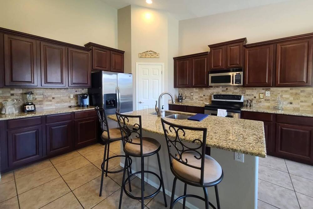 Photo of Kitchen in South Mountain