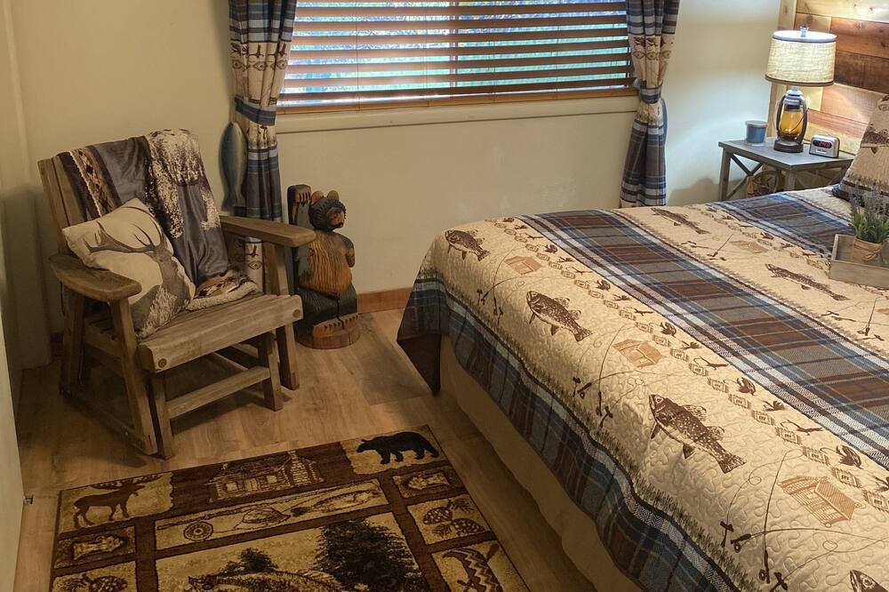 Photo of Bedroom in Payson