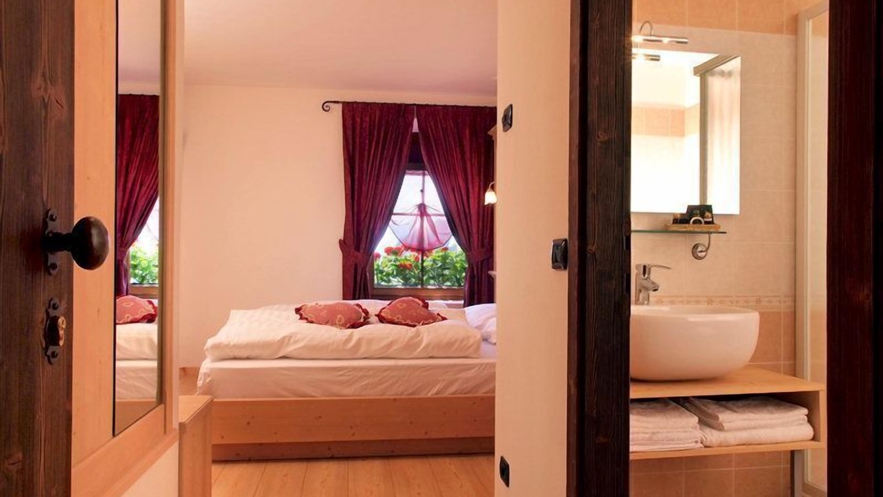 Photo of Bedroom in Panchia