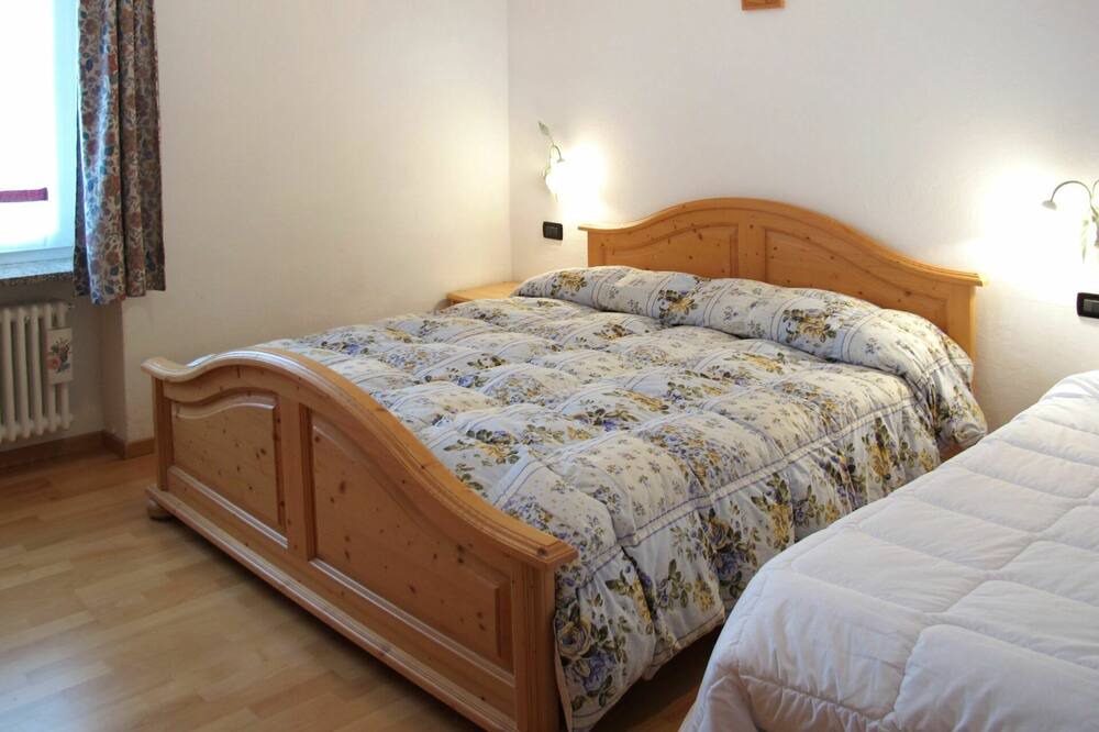 Photo of Bedroom in San Giovanni di Fassa