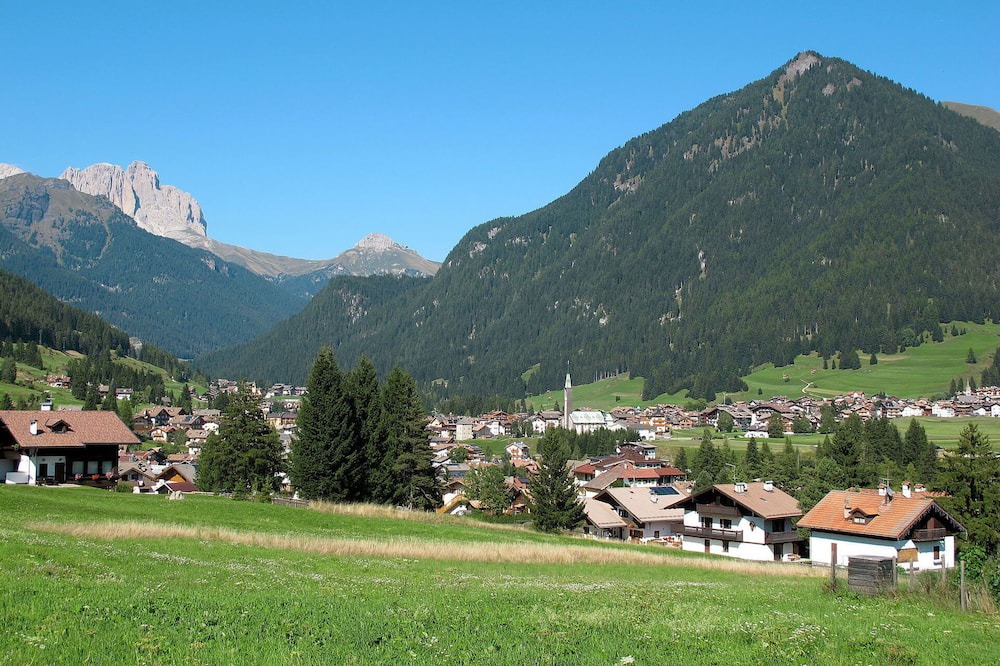 Photo of Bedroom in San Giovanni di Fassa