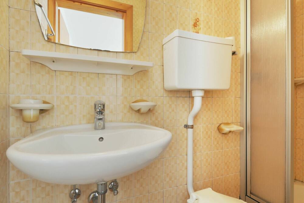 Photo of Bathroom in Vigo di Fassa