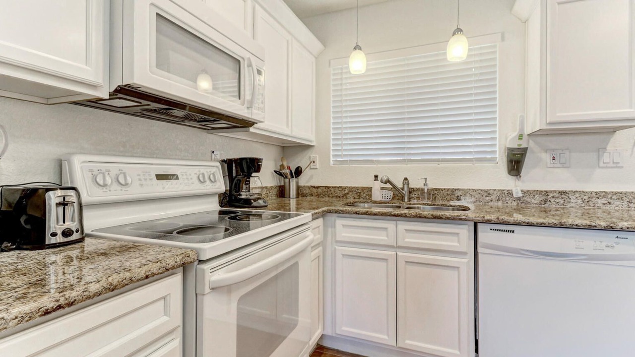 Photo of Kitchen in Fashion Square