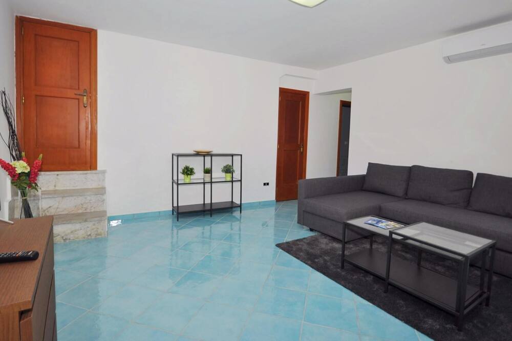 Photo of Livingroom in Cetara