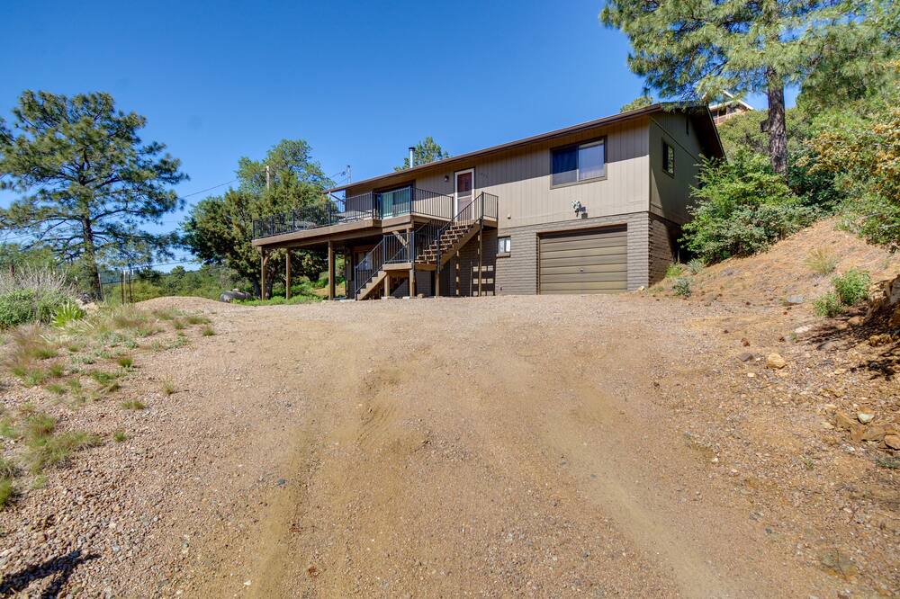 Photo of Outdoor in Highland Pines