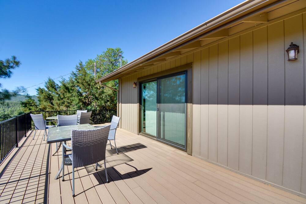 Photo of Outdoor in Highland Pines