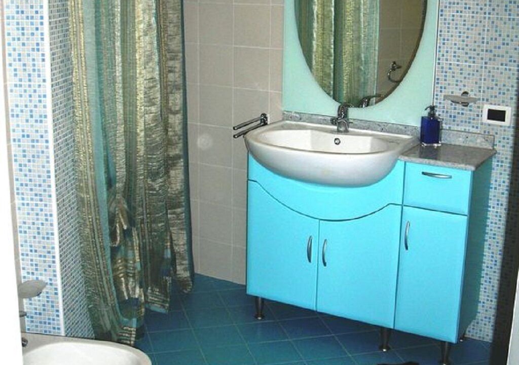 Photo of Bathroom in Revo
