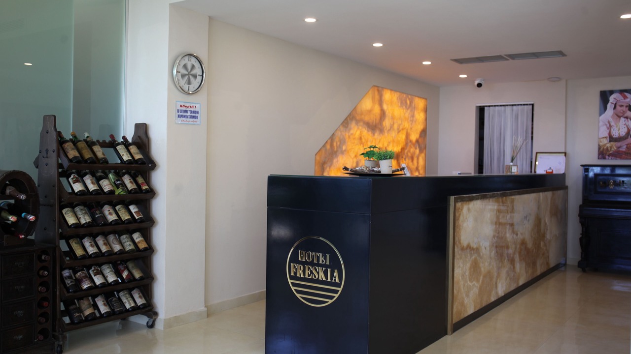 Photo of Others in Velipoje