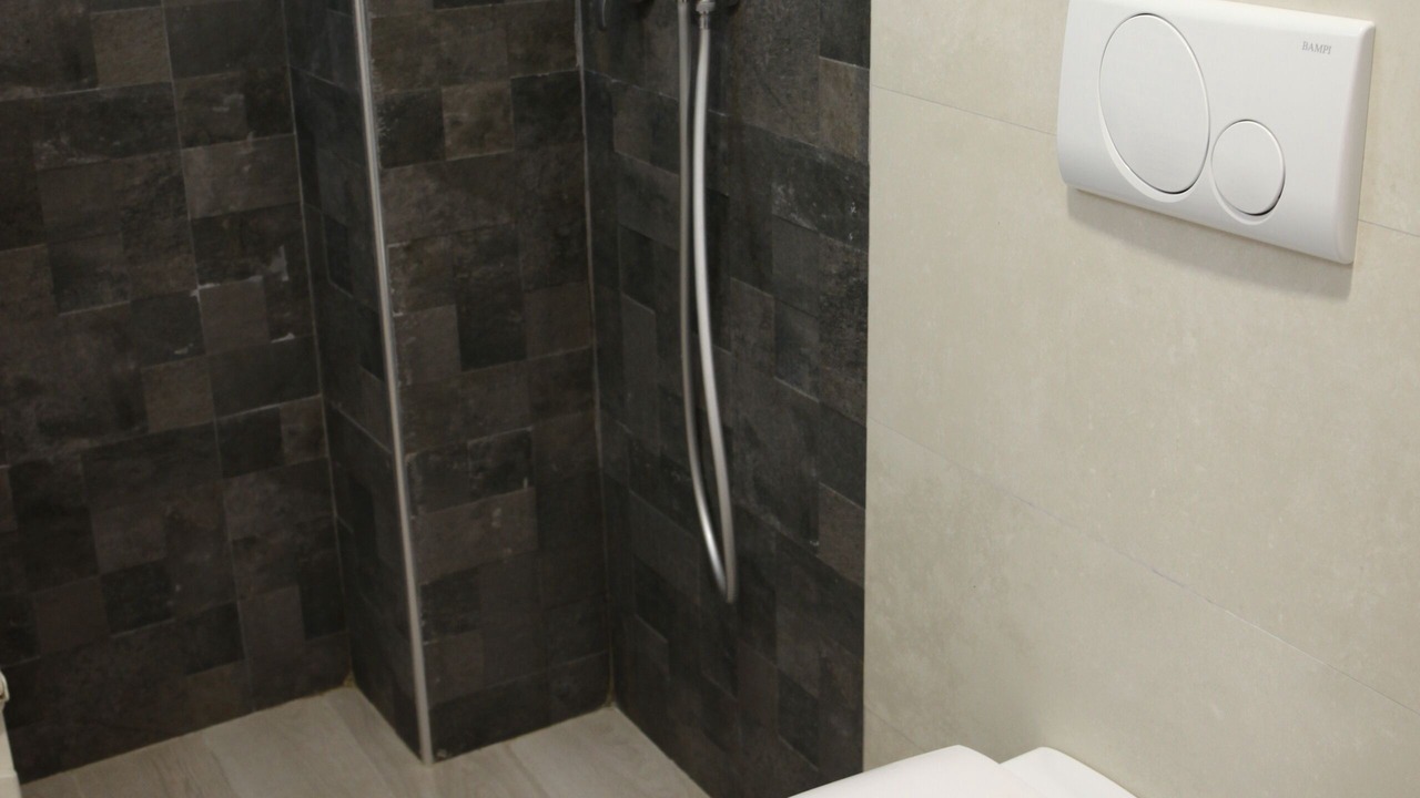 Photo of Others in Velipoje