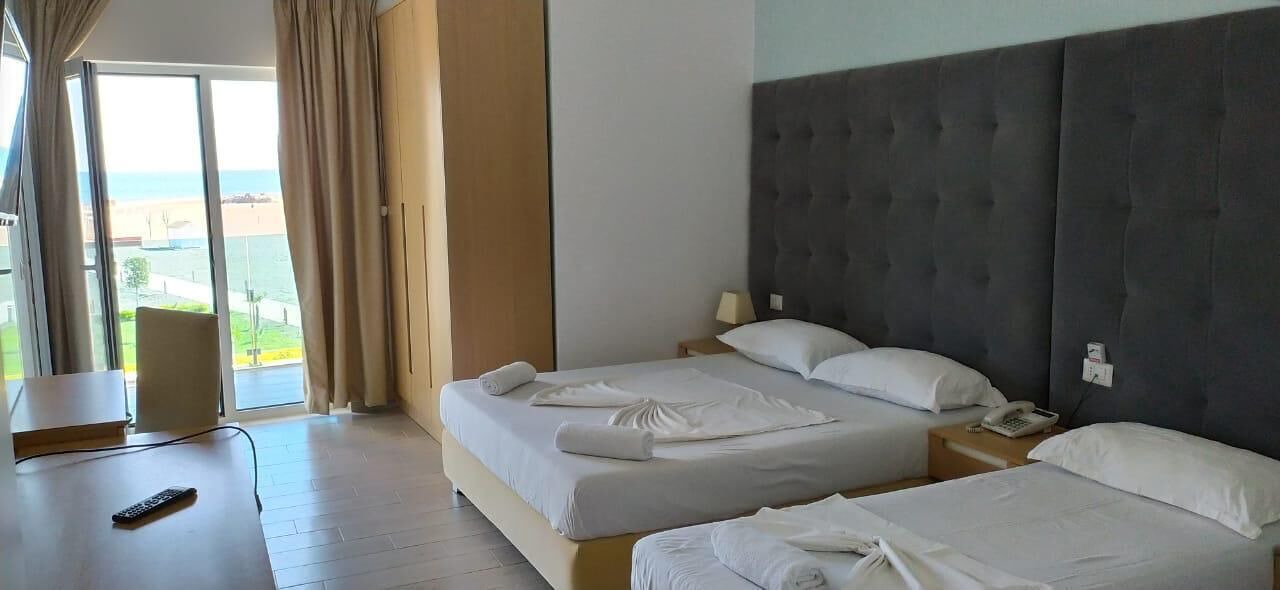 Photo of Patio Balcony in Velipoje