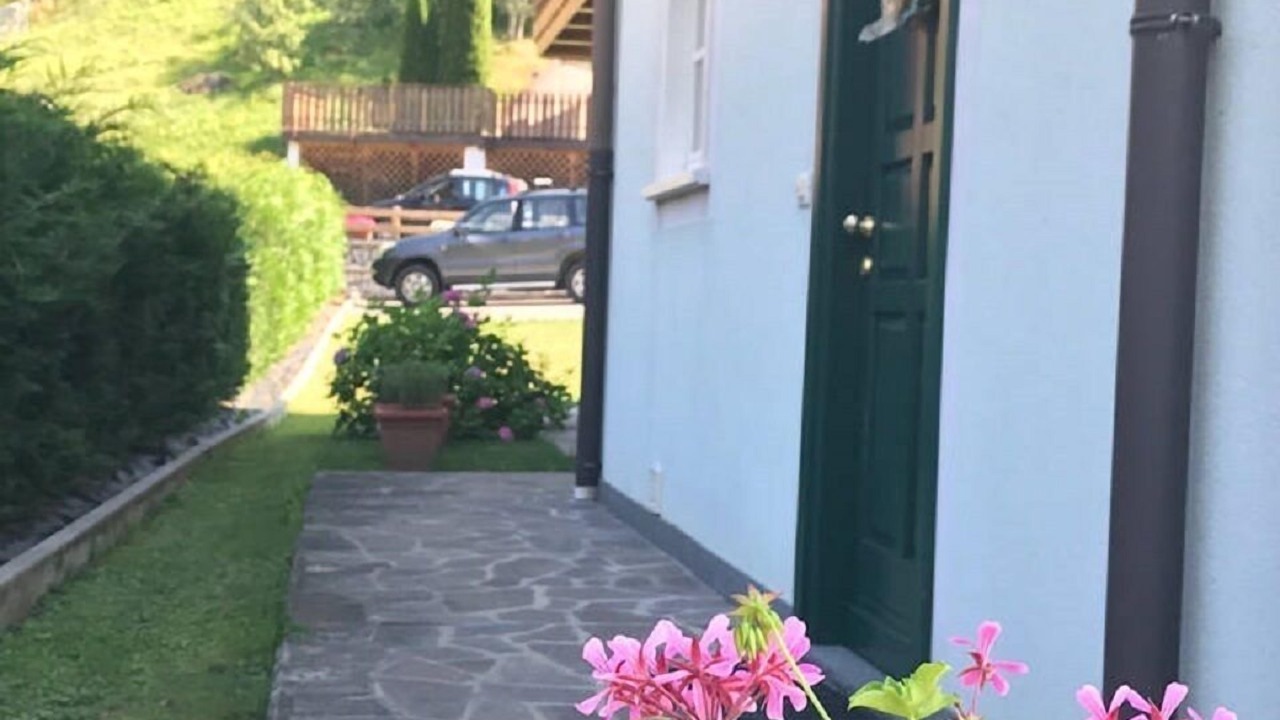 Photo of Outdoor in Prade