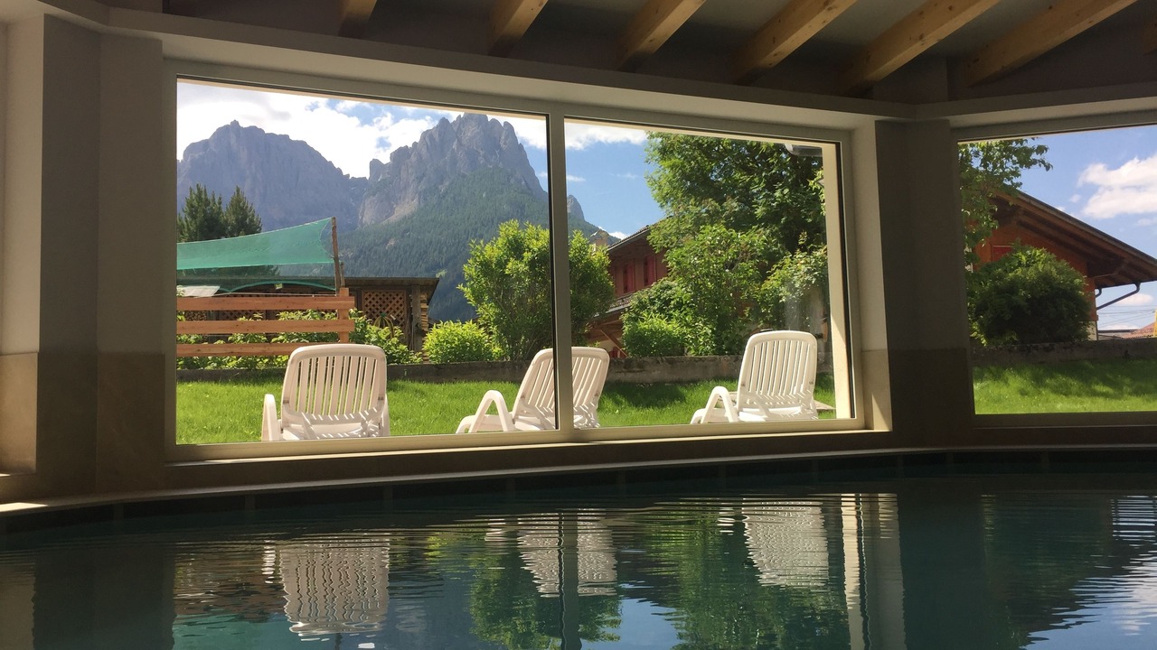 Photo of Outdoor in Pera