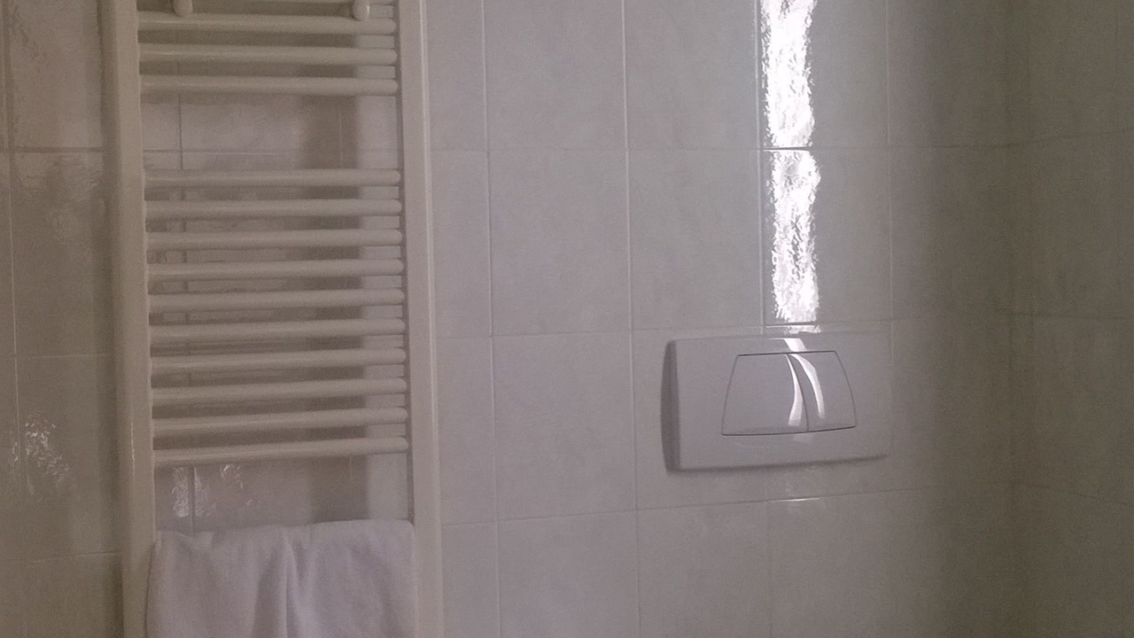 Photo of Bathroom in Palu