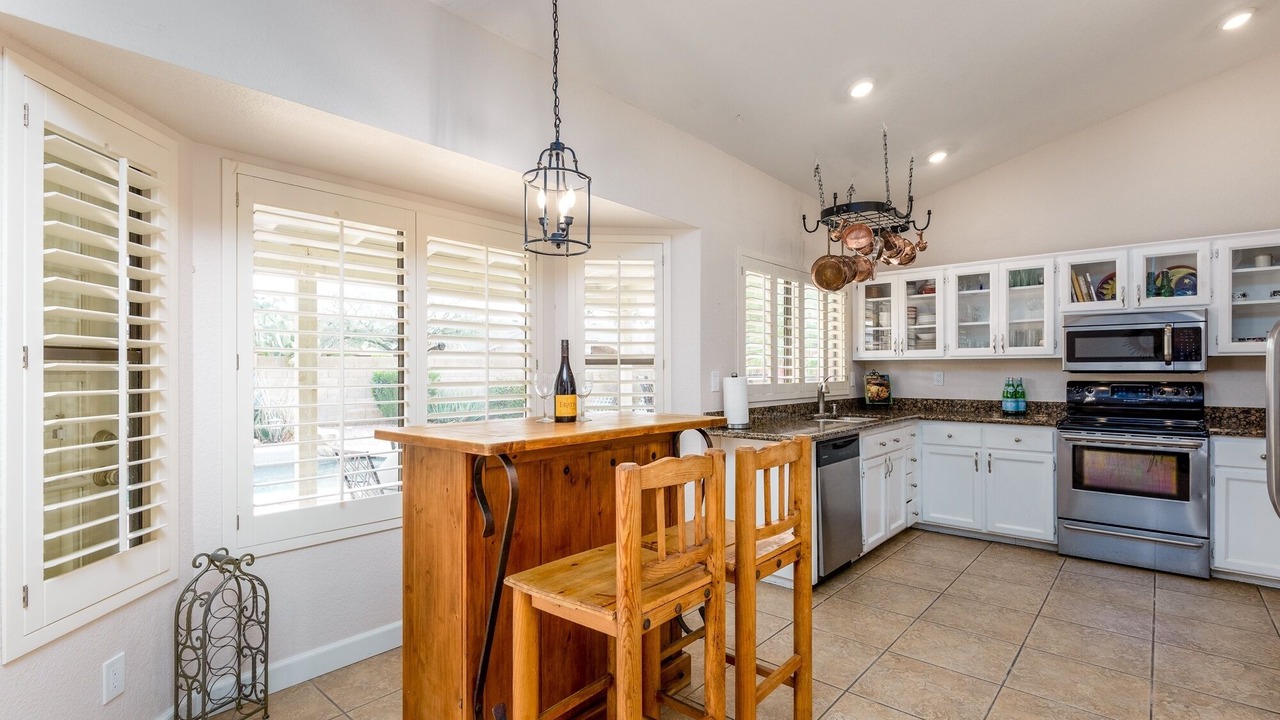 Photo of Kitchen in Paradise Vista Estates