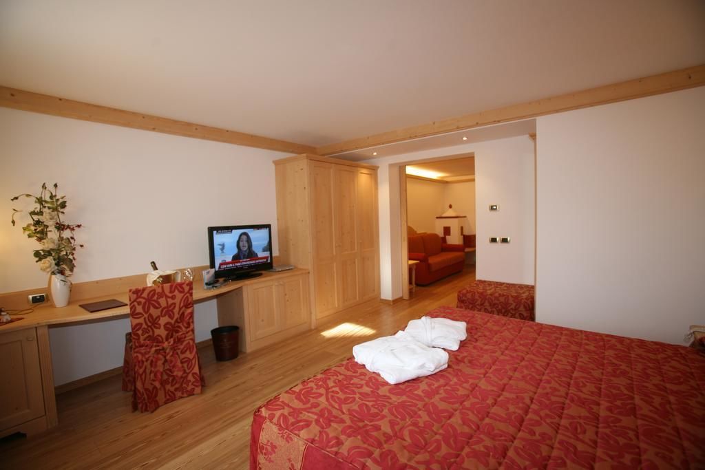Photo of Bedroom in Pinzolo