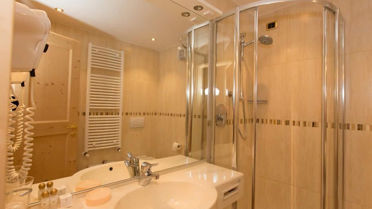Photo of Bathroom in Pinzolo