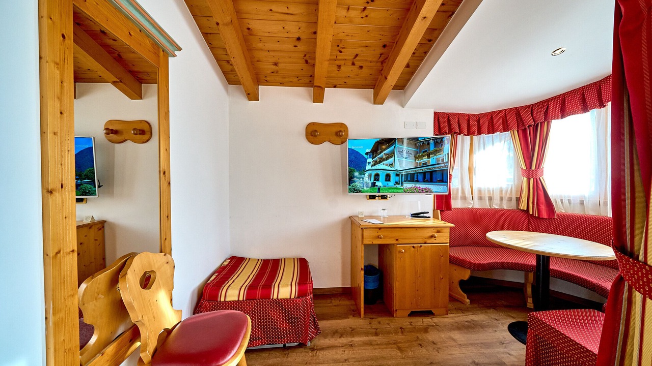 Photo of Livingroom in Pinzolo
