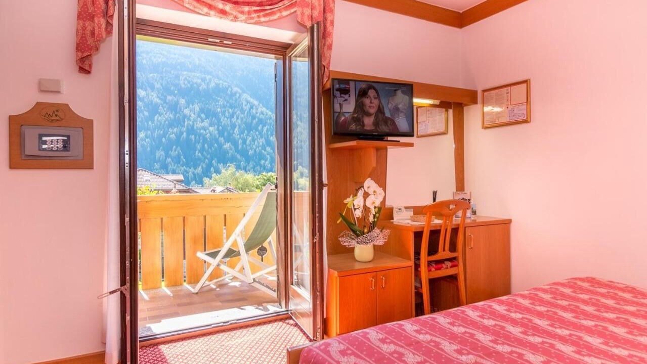 Photo of Bedroom in Giustino