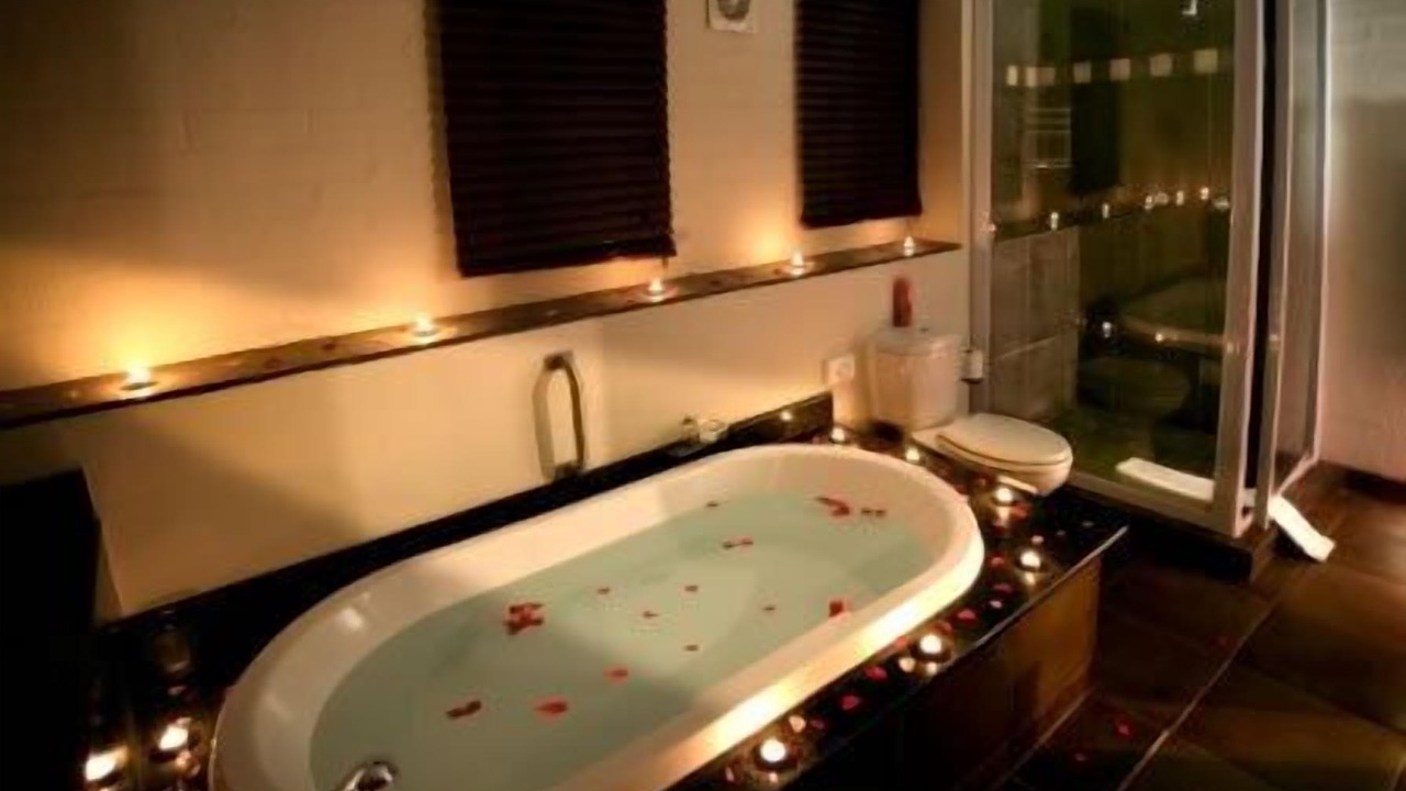 Photo of Bathroom in Nottingham Road