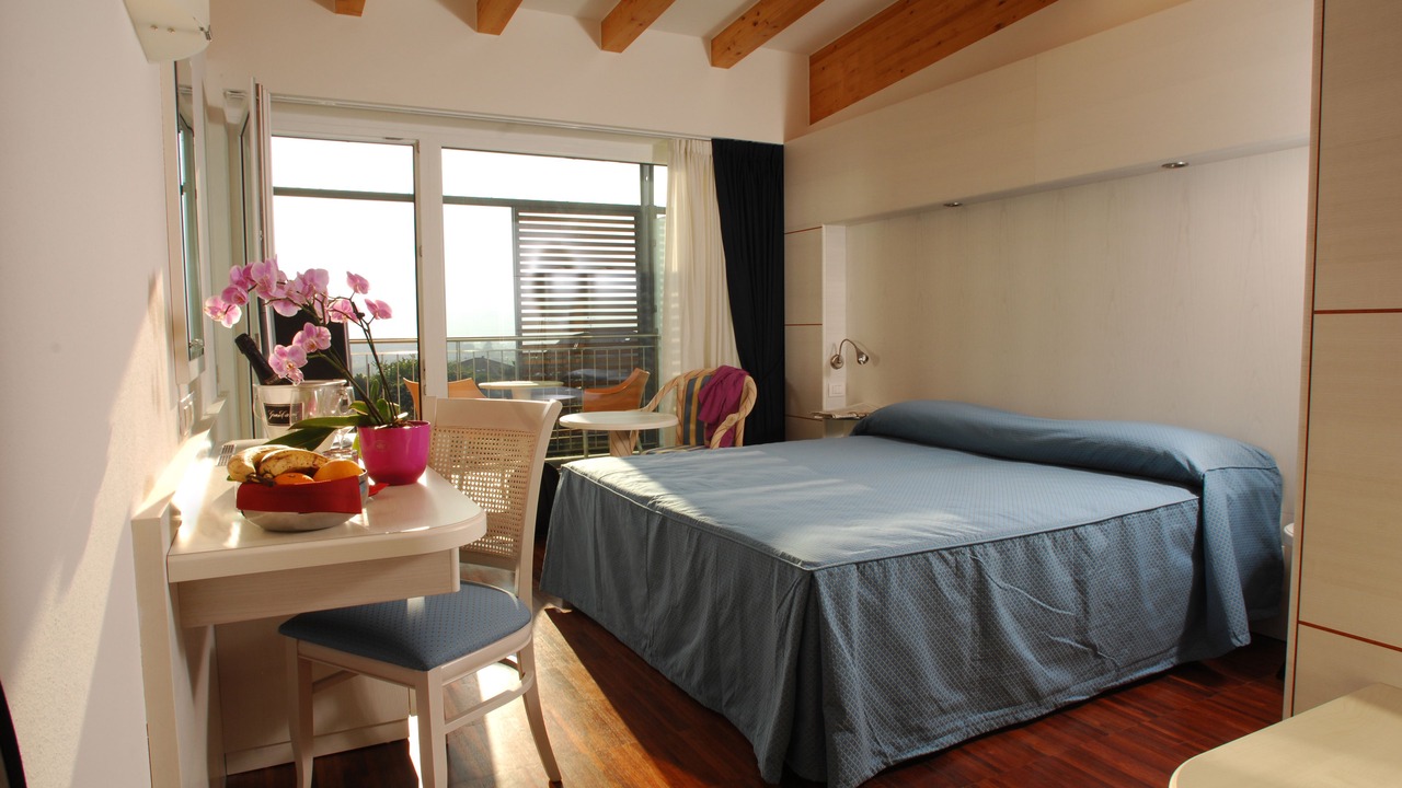 Photo of Bedroom in Bolognano-Vignole