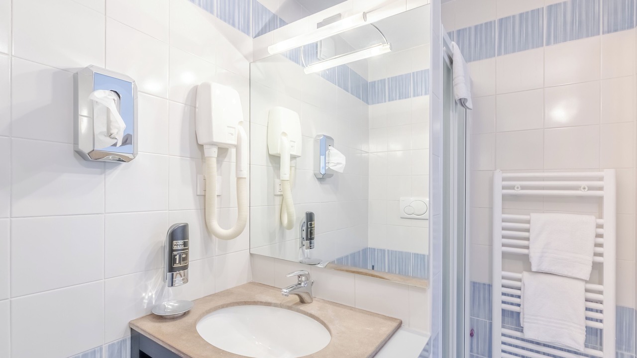 Photo of Bathroom in Vason